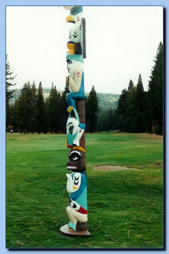 2 094 Totem Traditional Archive 015